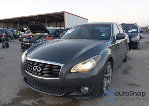 2013 Infiniti M37 z USA, uszkodzony, nr VIN JN1BY1AP4DM511425